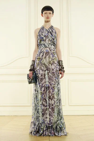 Look 9